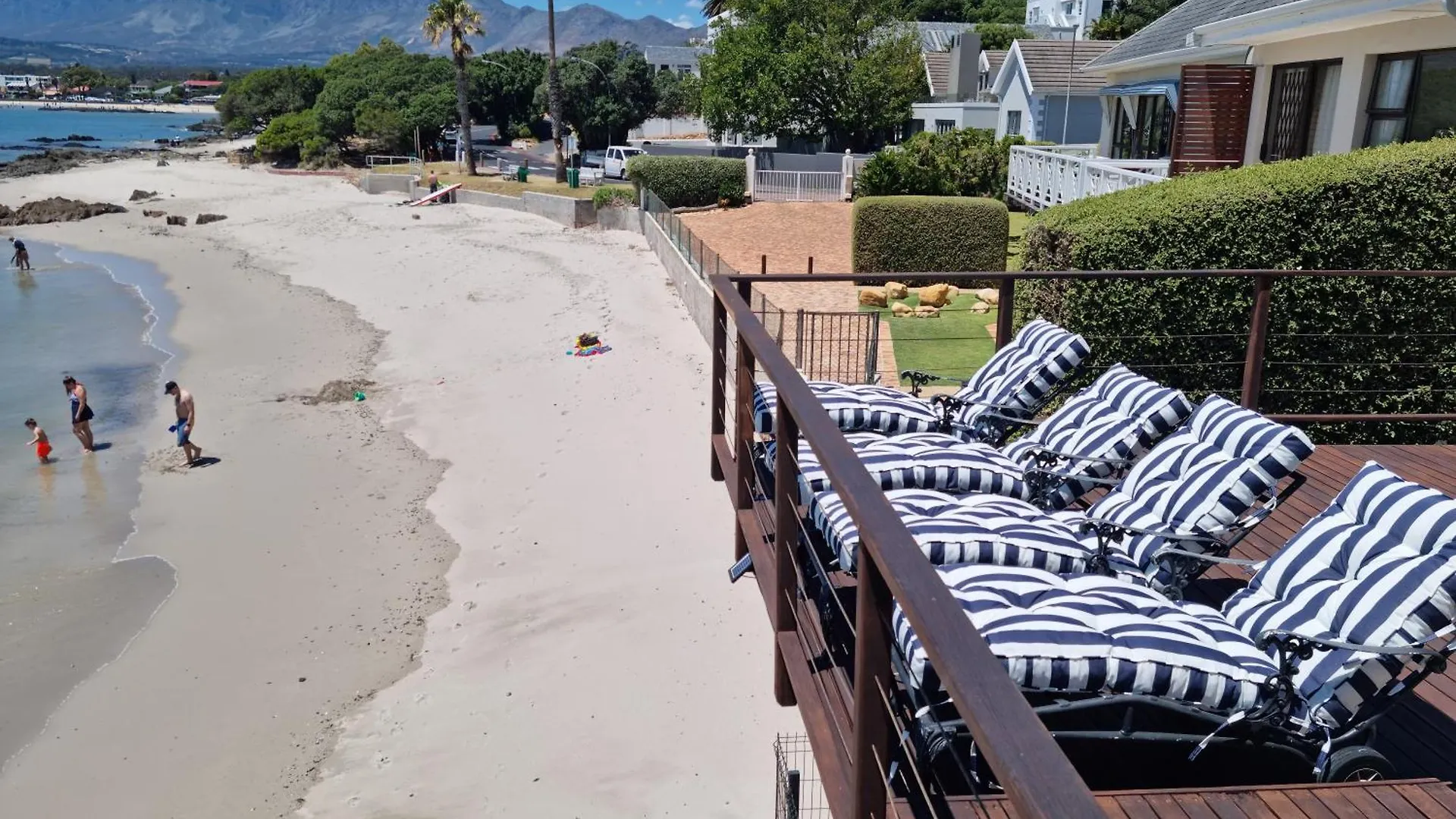 Seagul Cove, Villa On The Beach, Sleeps 7 Cape Town